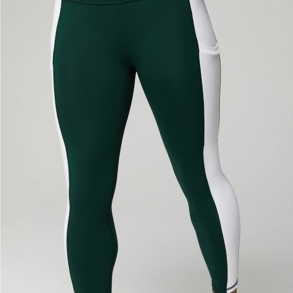 Fabletics On-The-Go PowerHold® High-Waisted Capri Leggings Deep Sea Green